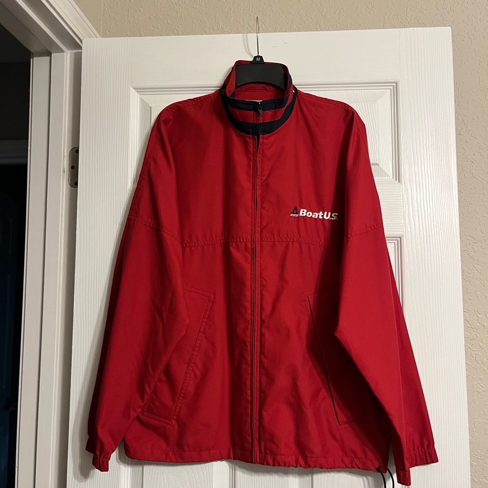 Men’s Cutter & Buck BoatU.S. Windbreaker (small)